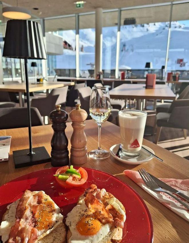 Hotel Ski Austria St.Christoph A.A. Sankt Christoph Am Arlberg Exteriér fotografie